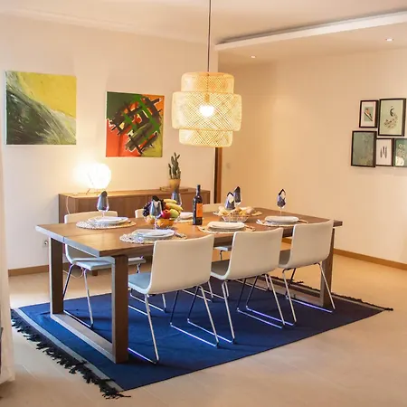 公寓 Modern Apartment, Close To The Beach, Wi-fi & A C